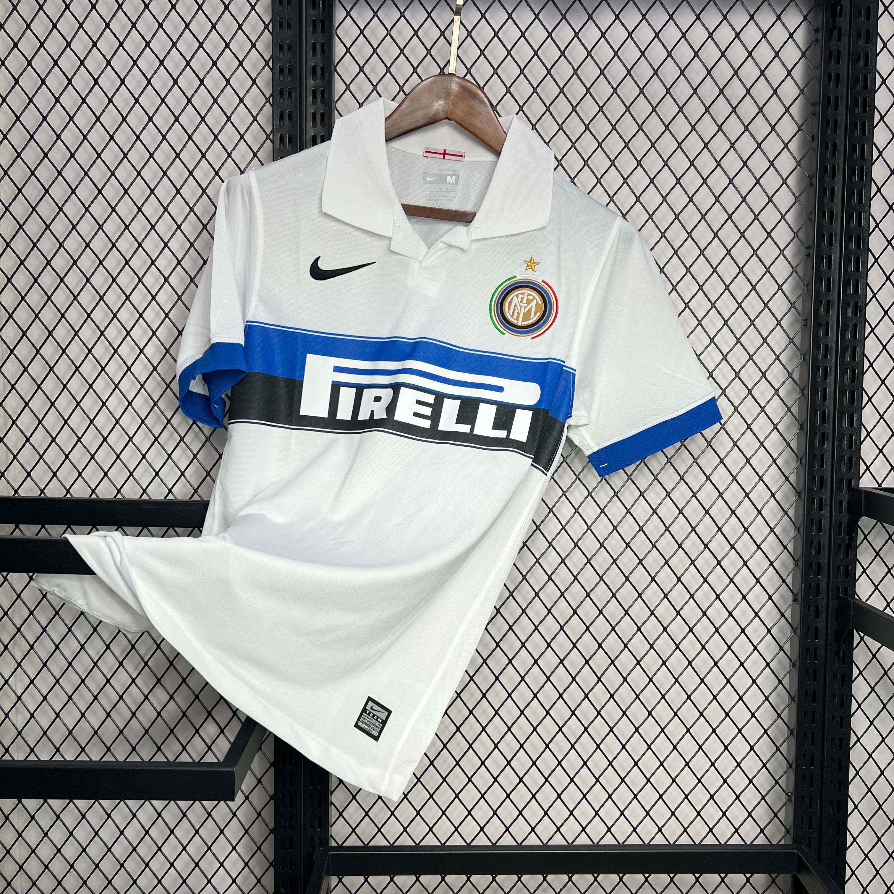 Camisa Inter de Milão Reserva 09/10 - Versão Retro