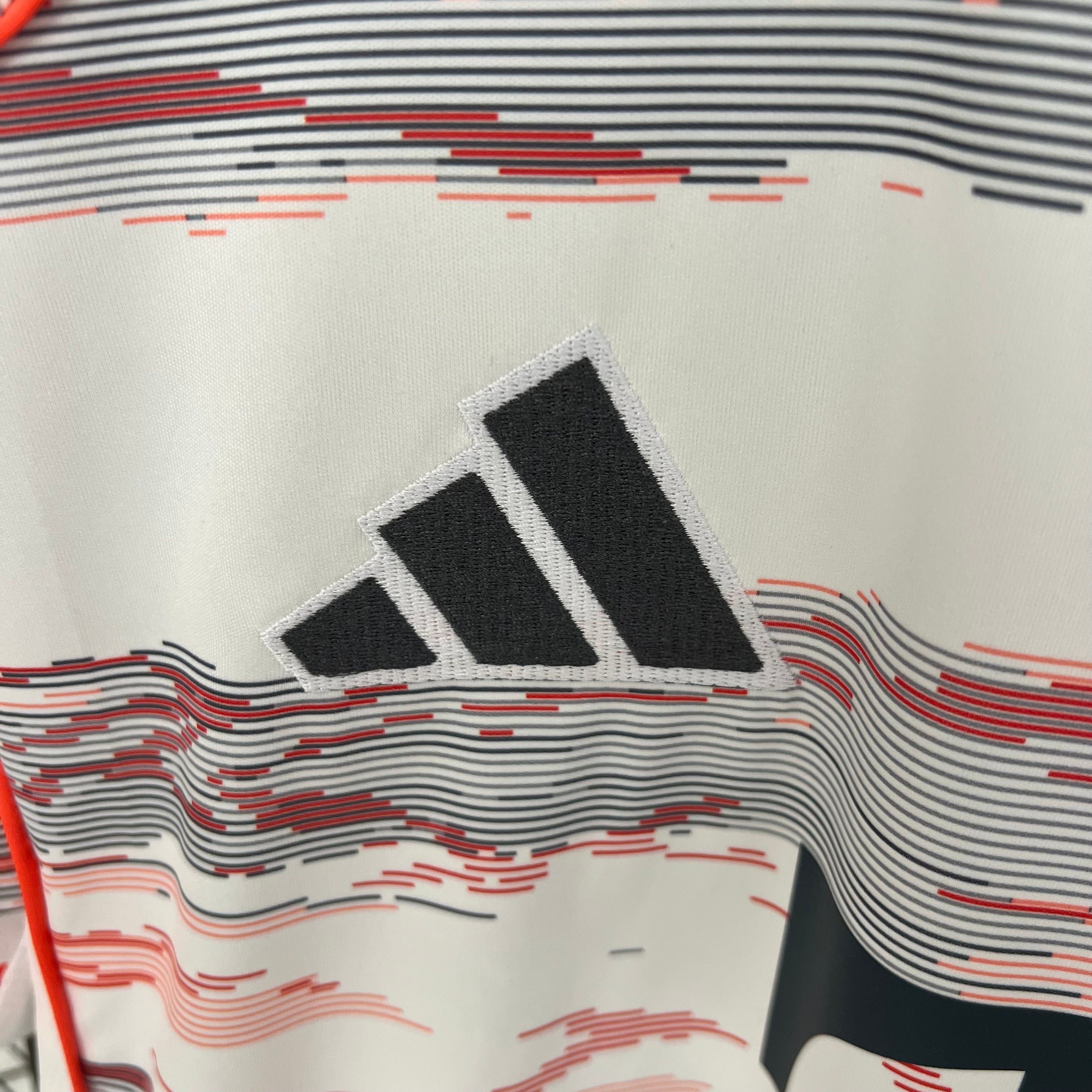 Camisa Bayern Away 25/26 - Torcedor Masculina