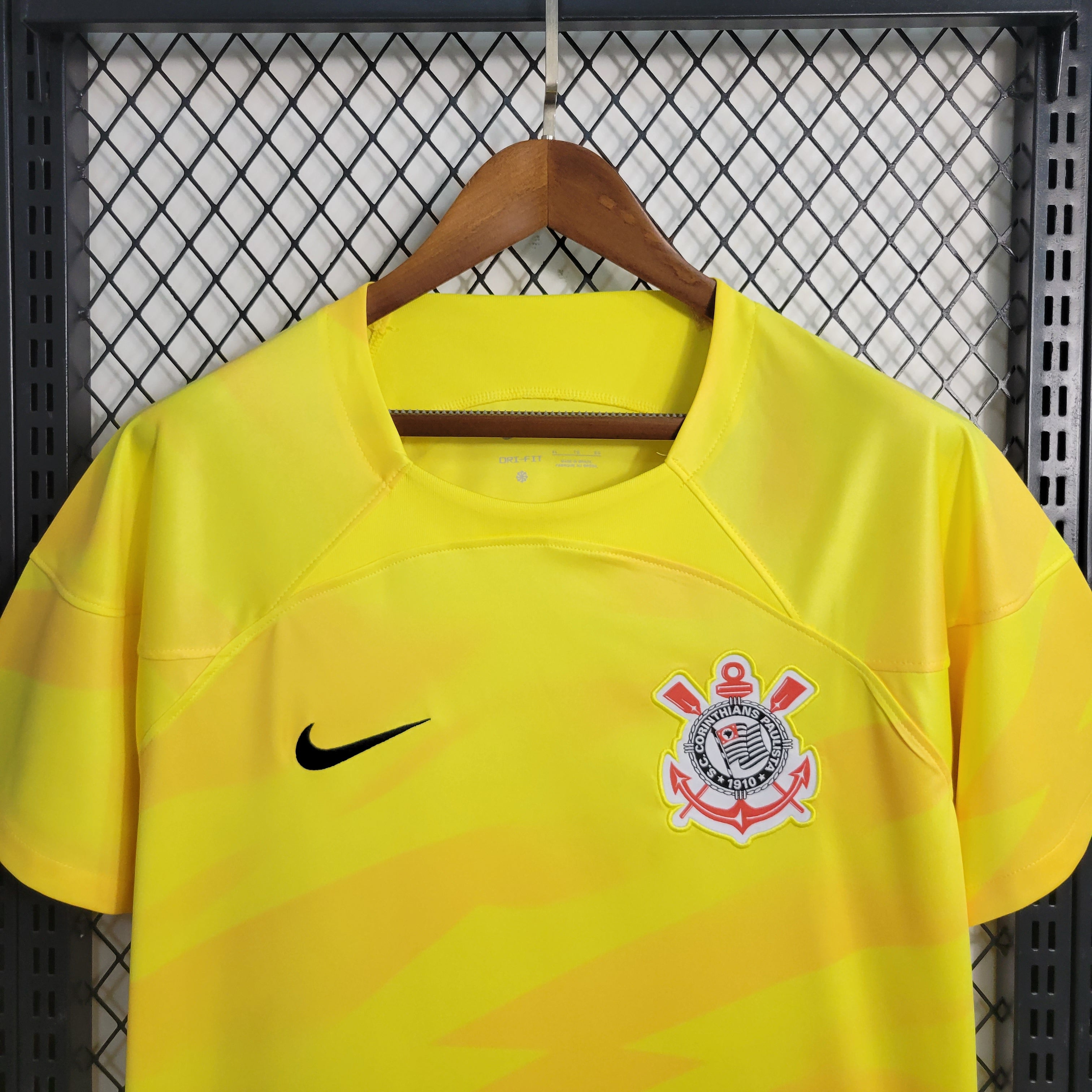 Camisa Corinthians Goleiro 23/24 - Nike Torcedor Masculina - Lançamento