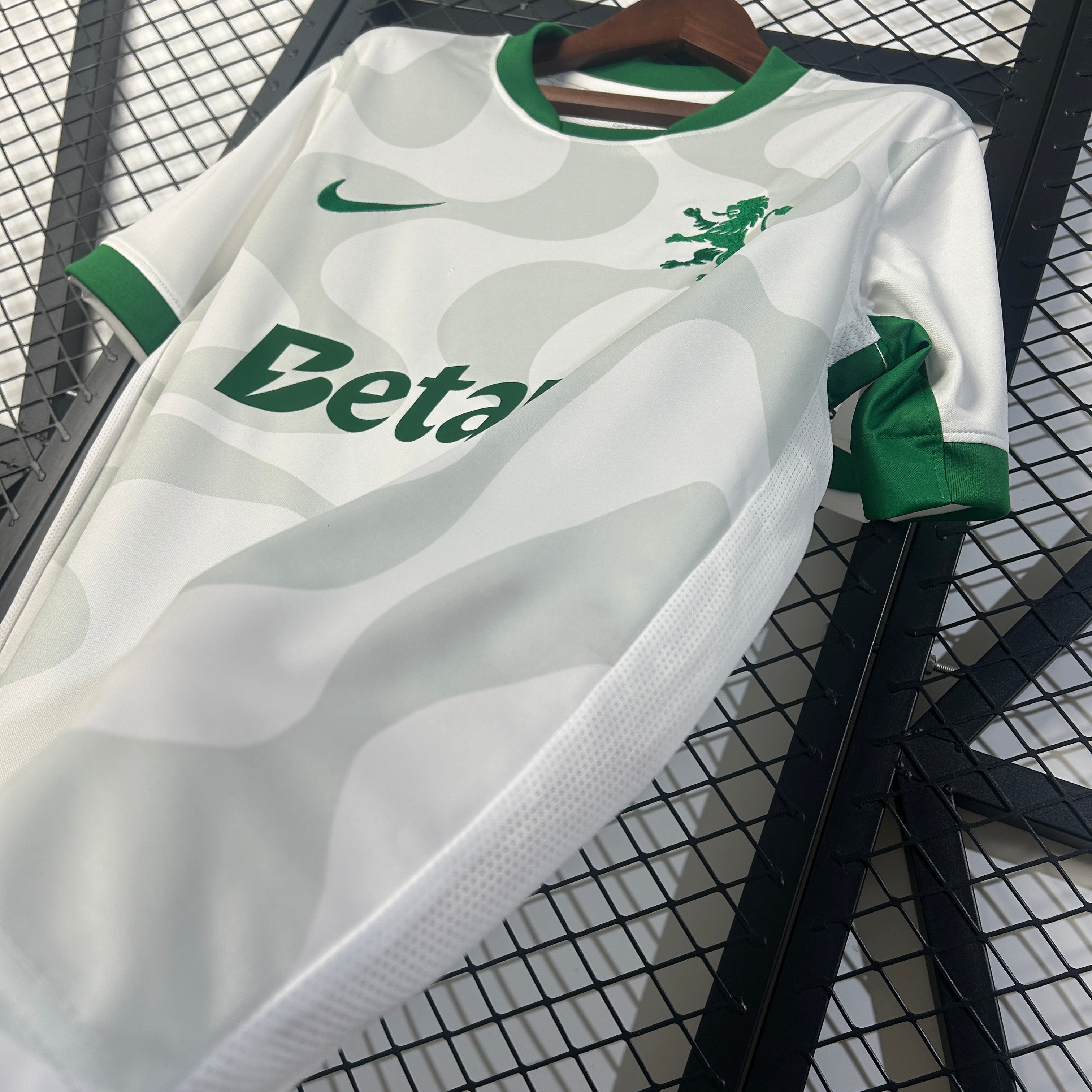 Camisa Sporting Away 25/26 - Torcedor Masculina