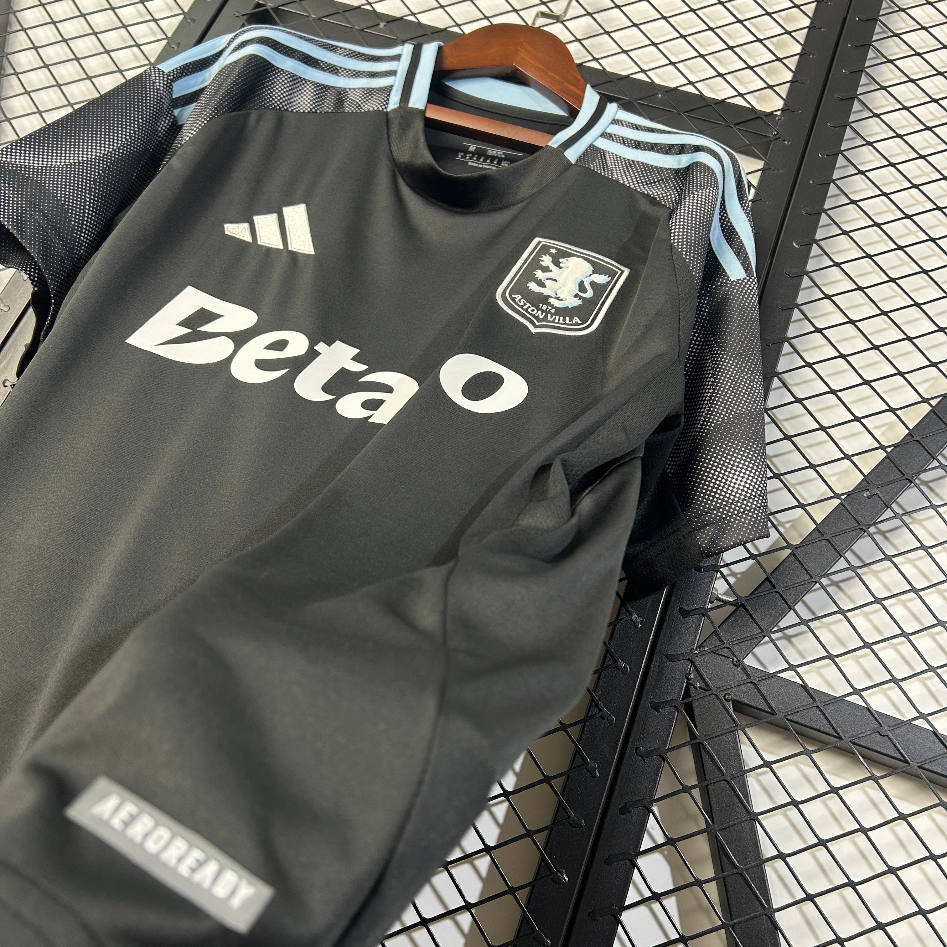 Camisa Aston Villa Away 25/26 - Torcedor Masculina