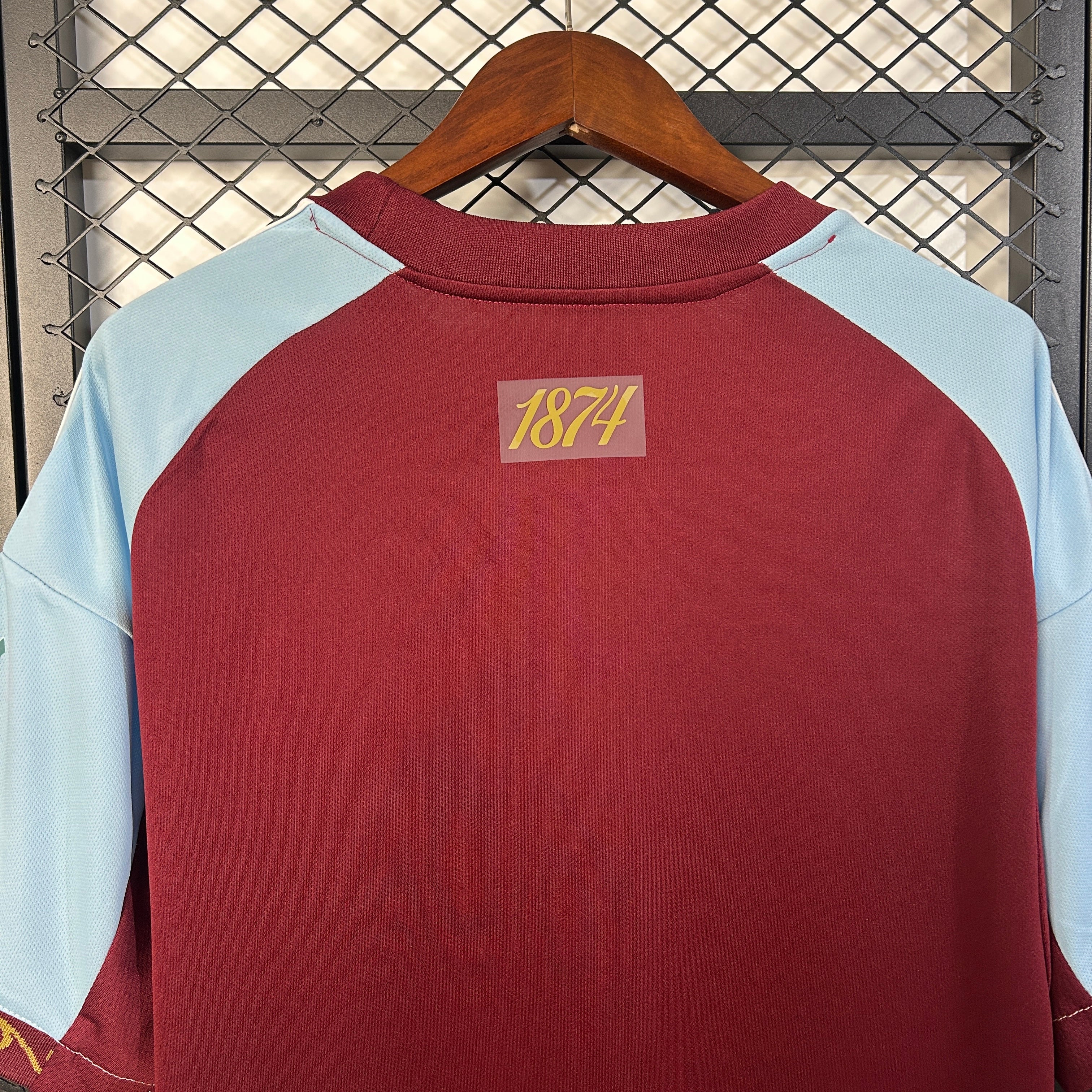 Camisa Aston Villa Home 25/26 - Torcedor Masculina