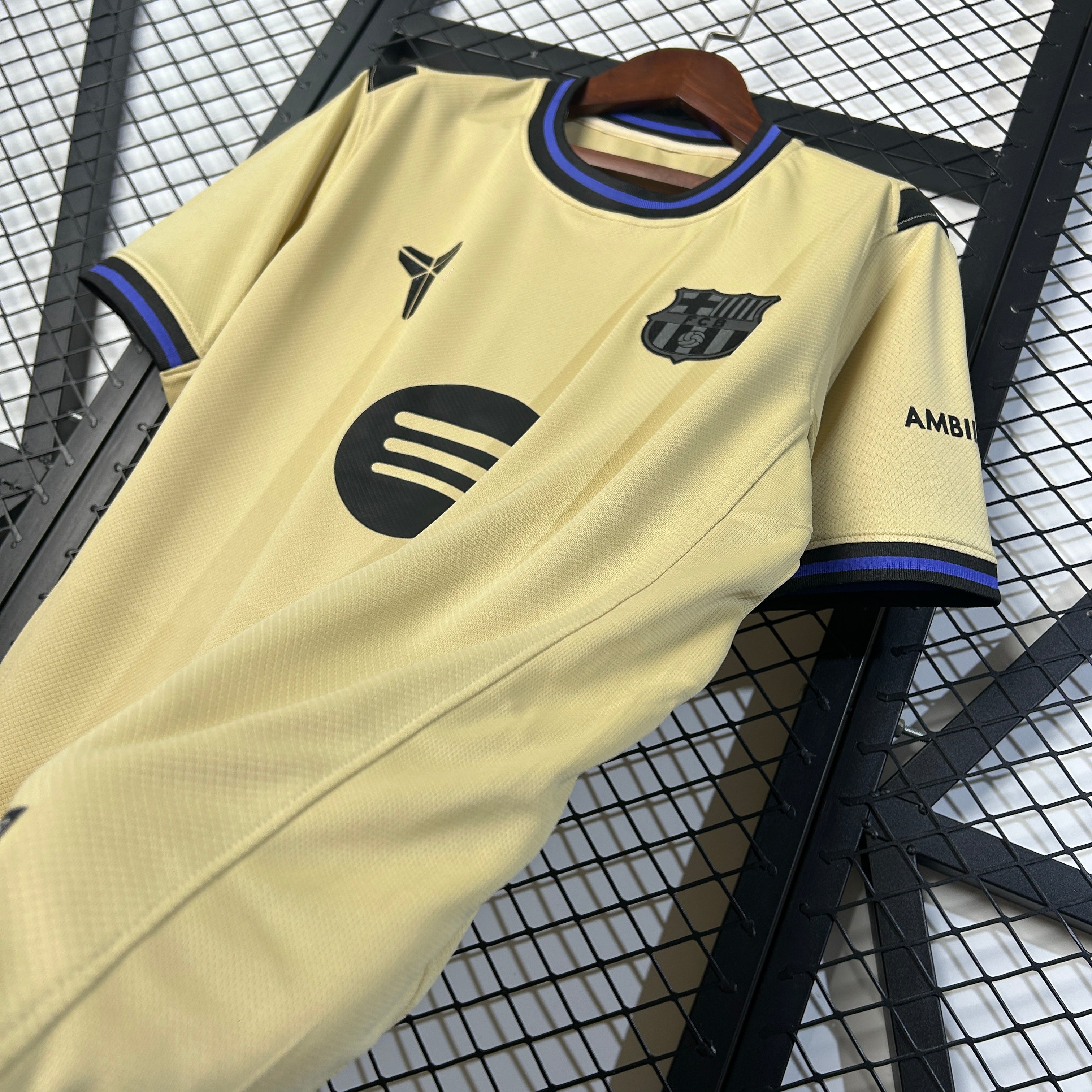 Camisa FC Barcelona Away 25/26 - Torcedor Masculina