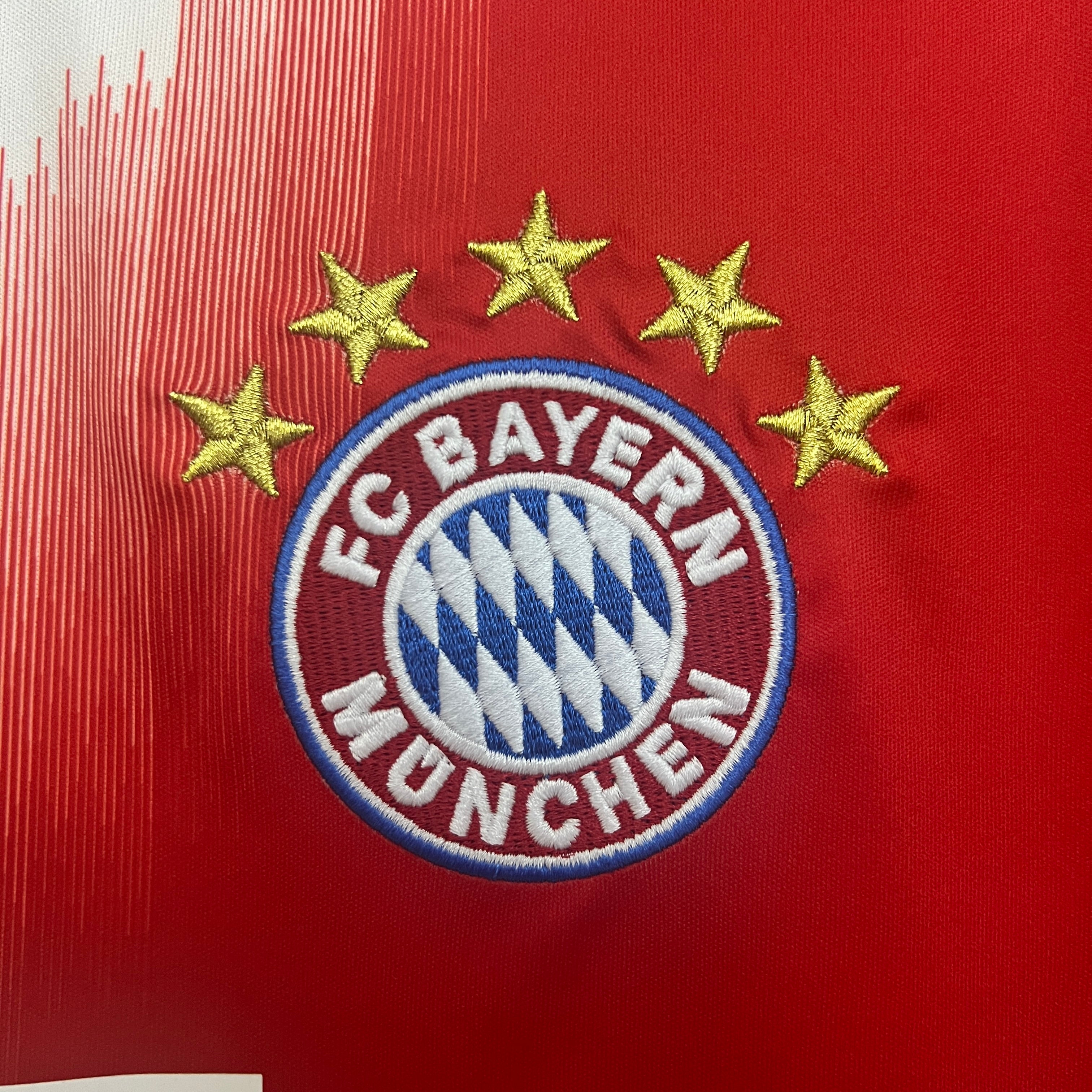 Camisa Bayern Home 25/26 - Torcedor Masculina