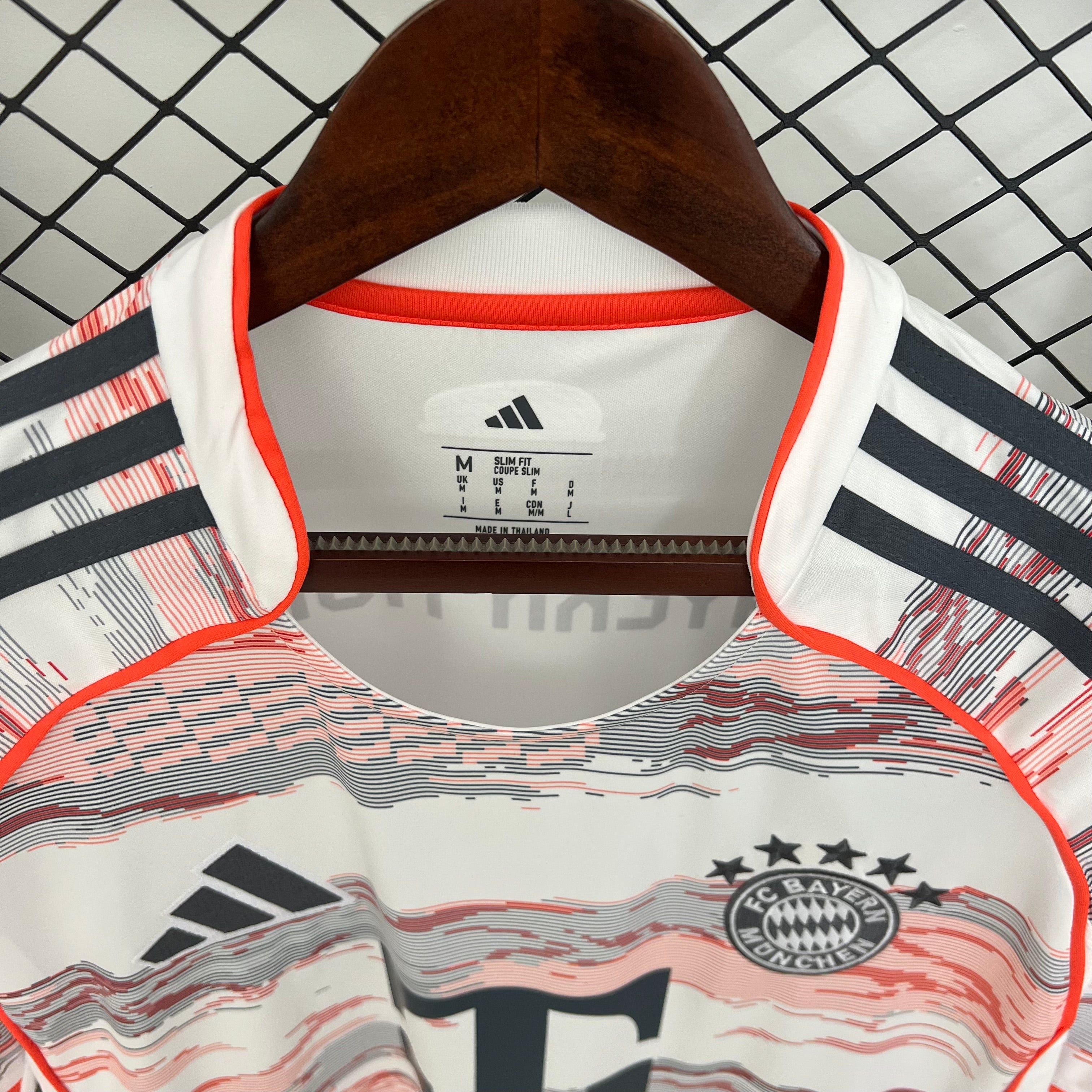 Camisa Bayern Away 25/26 - Torcedor Masculina