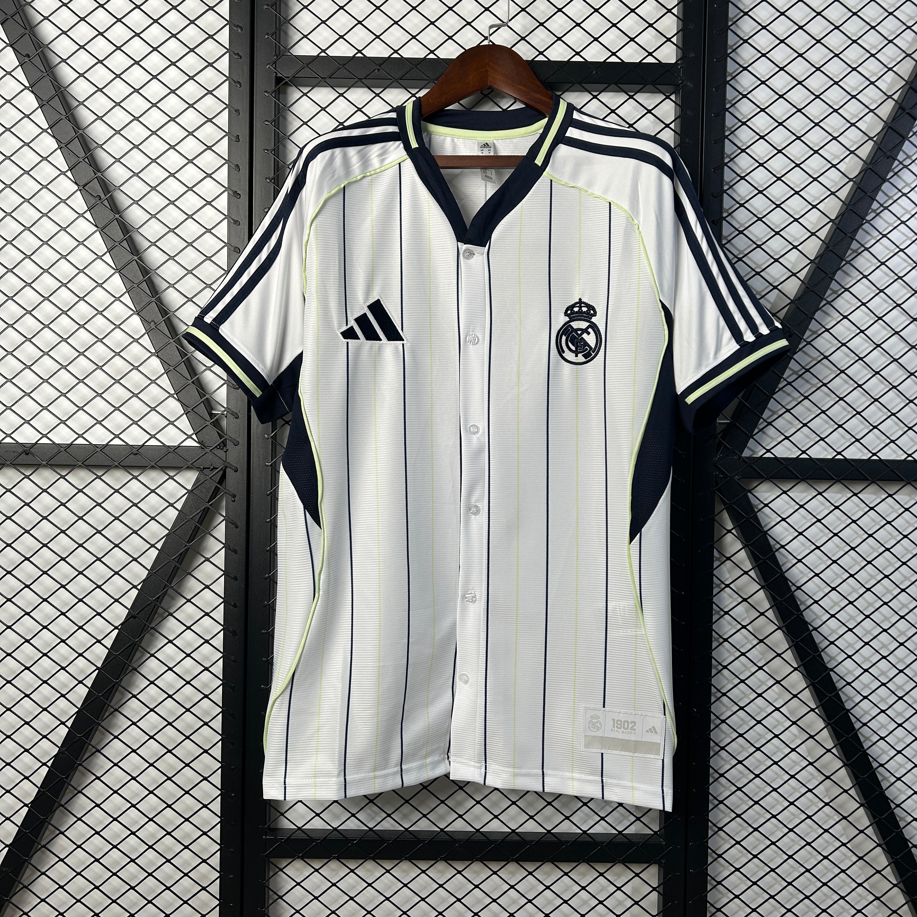 Camisa Real Madrid Baseball 25/26 - Torcedor Masculina