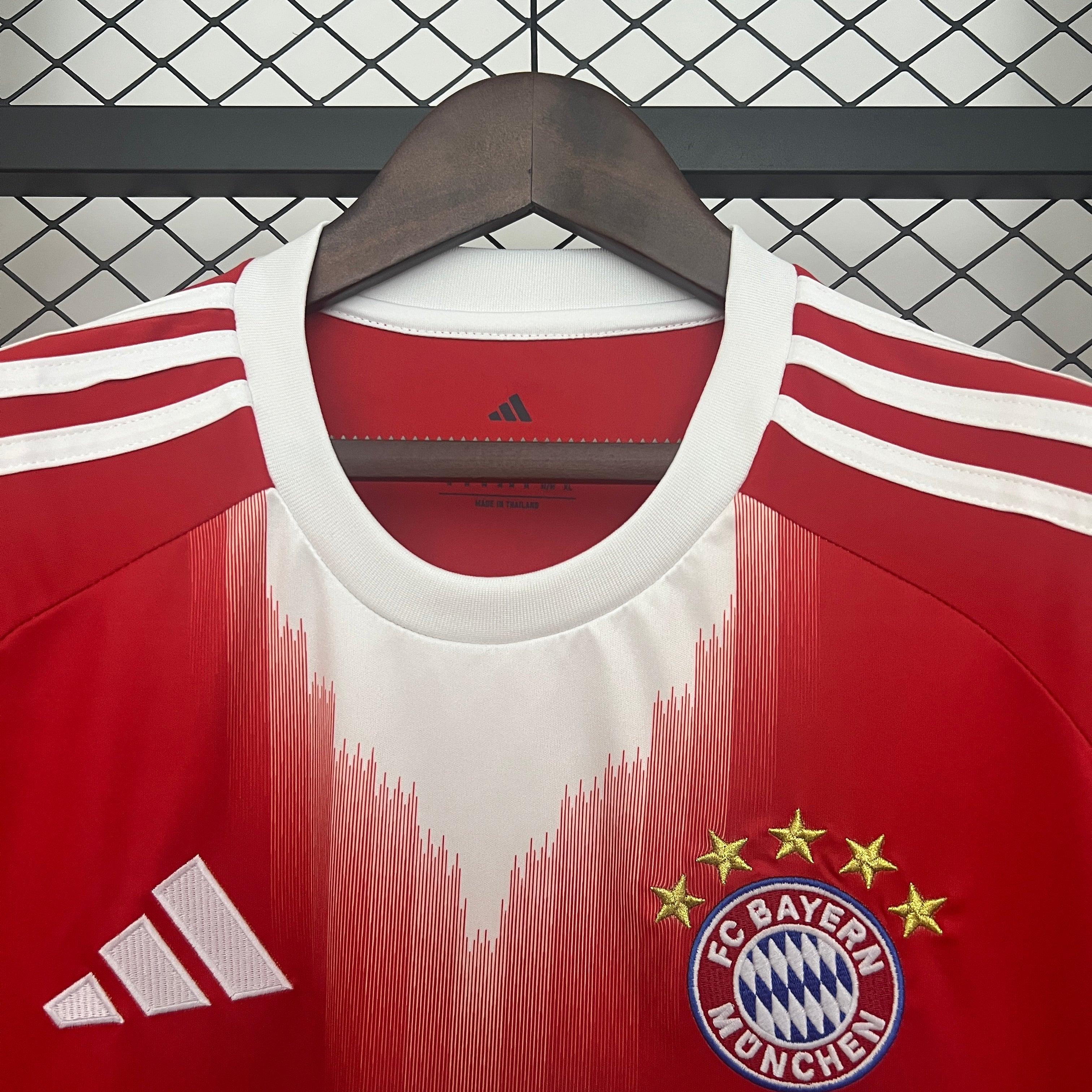 Camisa Bayern Home 25/26 - Torcedor Masculina