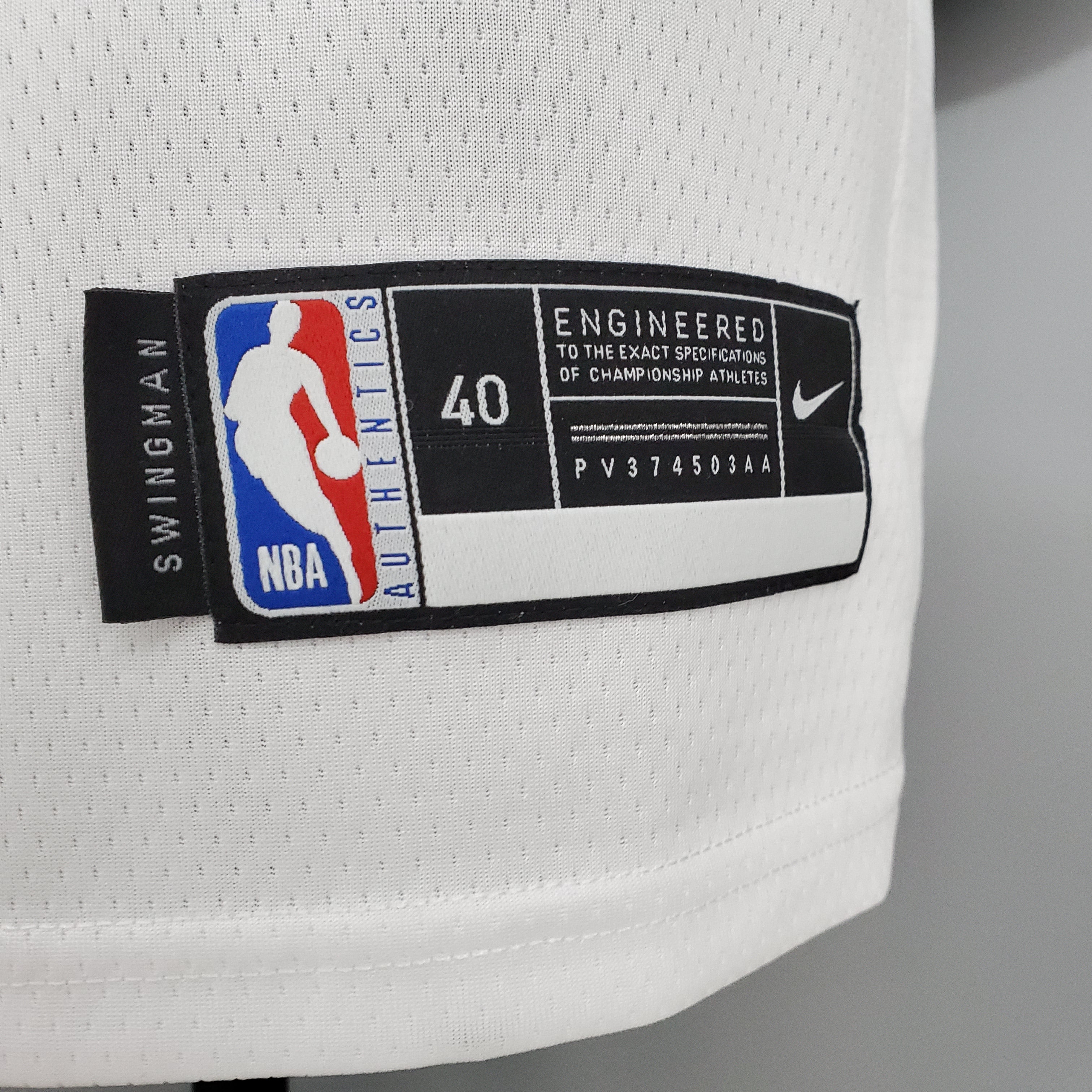 Camisa NBA Lakers #8 Bryant Retro Limited White - 23/24