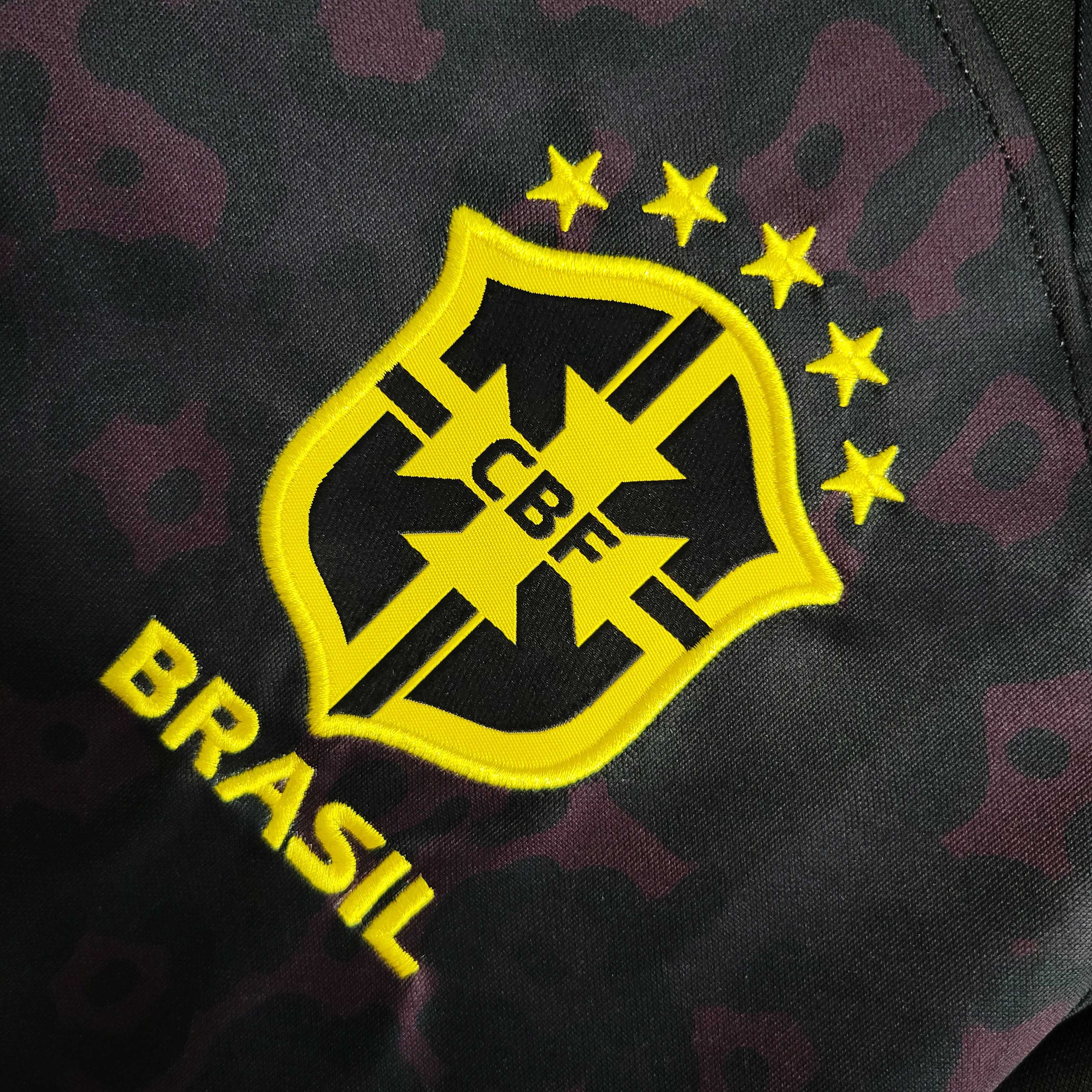 Camisa Brasil Goleiro 22/23 - Versão Torcedor