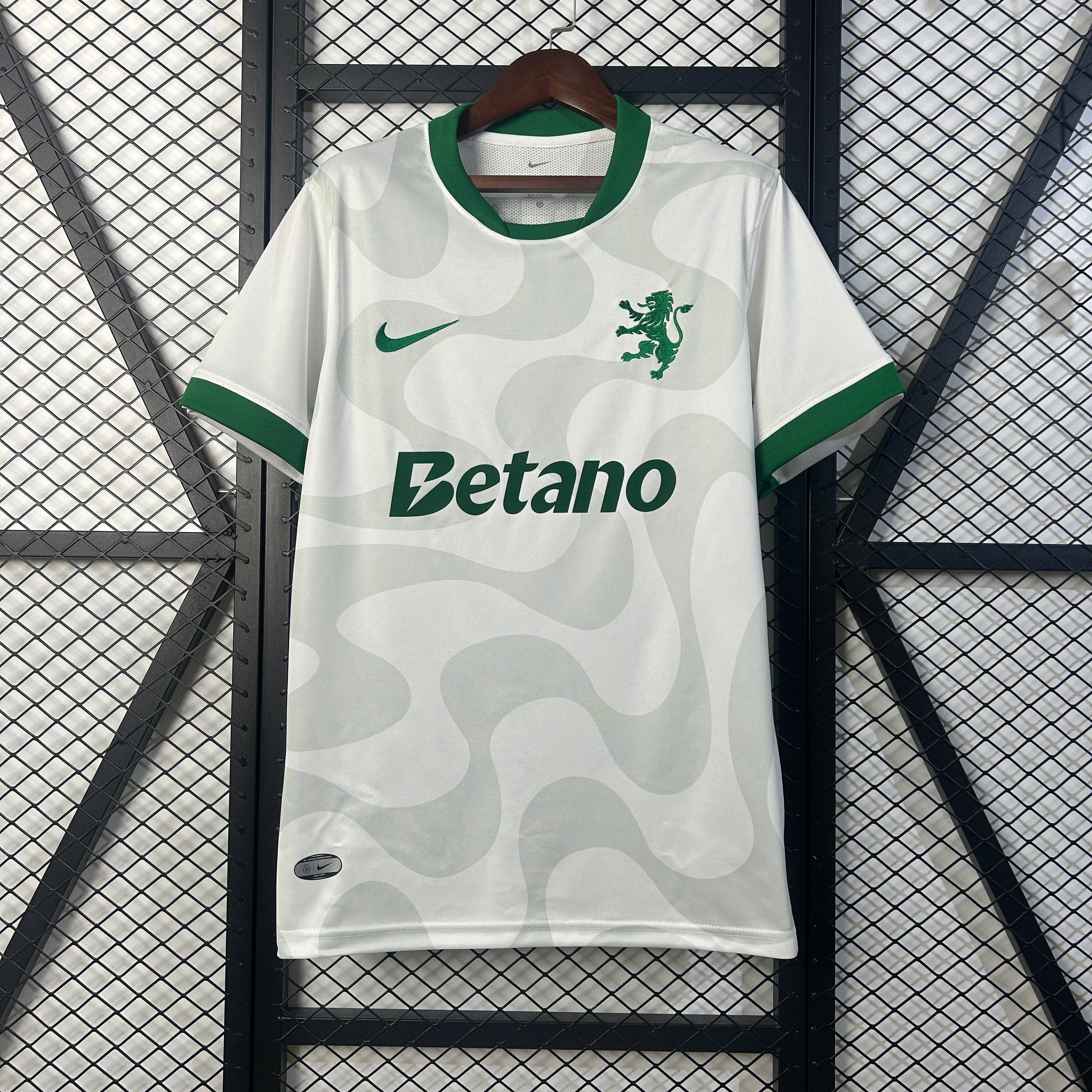 Camisa Sporting Away 25/26 - Torcedor Masculina