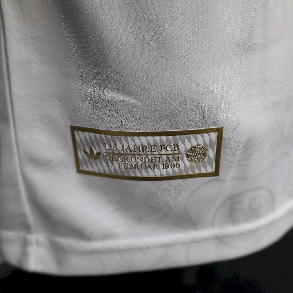 Camisa Bayern De Munique 125 Anos-Branca 24/25 - Versão Jogador
